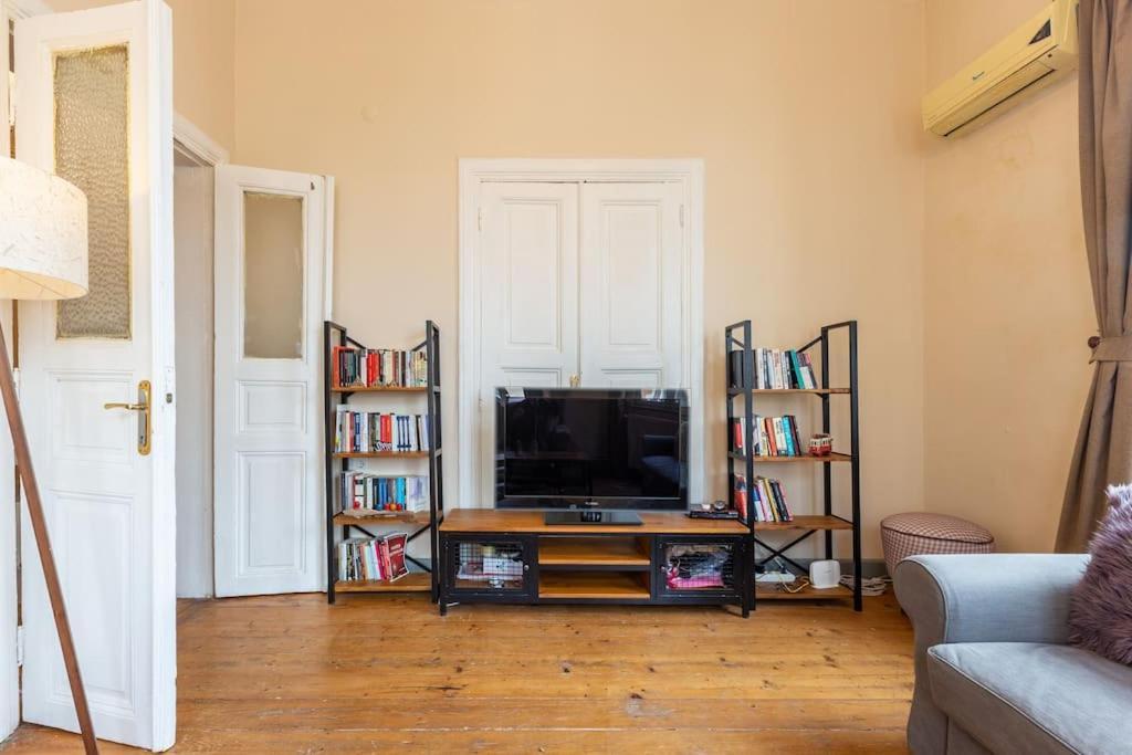 Historical, Comfy 2+1 Appartement